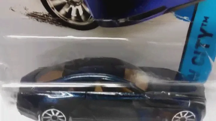 CADILLAC ELMIRAJ - 2015 HOT WHEELS - HW CITY 25/250