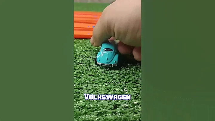 Hot Wheels Light Blue Volkswagen Beetle (Compact King Collection)