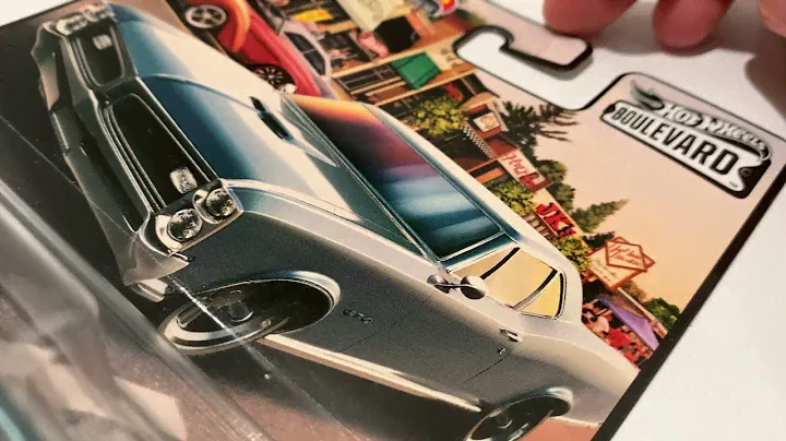 Hot Wheels 1966 Pontiac GTO (2021 Boulevard)