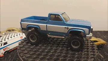Hot Wheels Boulevard 5 car set with bonus