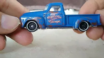 Liberando '52 Chevy Hot Wheels