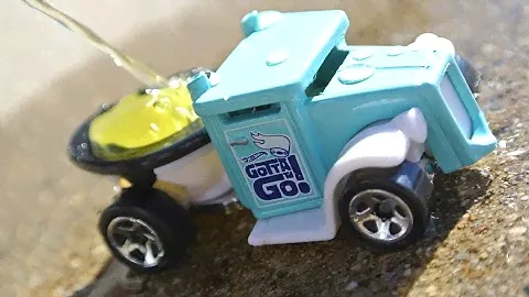 Hot Wheels Toilet Truck Review!
