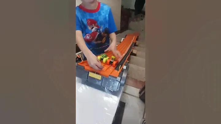 MONSTER TRUCKS DOWN A FLIGHT OF STAIRS #diecast #hotwheels #monsterjam #spinmaster