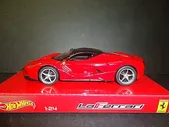 Hot Wheels Ferrari LaFerrari 2013 Red 1/24 RARE