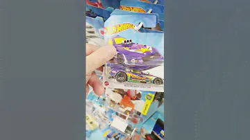 Нашёл ЗОЛОТОЙ УНИТАЗ