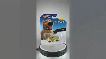 Hot Wheels 2022 Character Cars Disney Pixar Dug