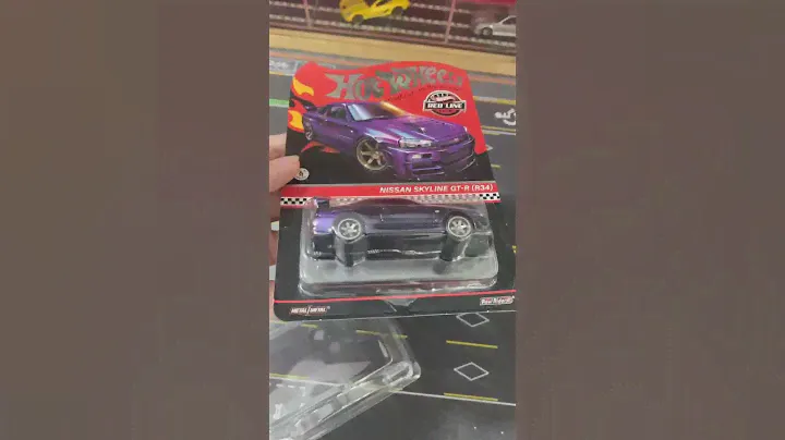 Hot Wheels 2024 RLC Nissan Skyline GT-R R34 Chameleon Purple