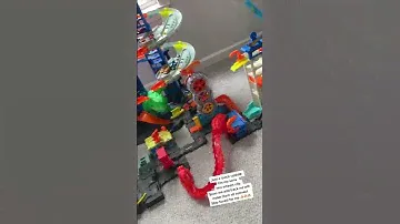 Hot Wheels Toy Car Track Set City #Ultimategarage #kids #kidsoftiktok #cars #carsoftiktok #viral