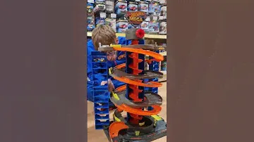 The Hot Wheels City Mega Garage playset is four levels of parking garage awesomeness!🏎️ 😎