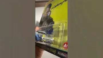 Hot Wheels Cyberpunk 2077 Porsche 911 close look