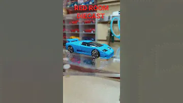 #ShortyShorts  - '94 BUGATTI EB110 SS - HW