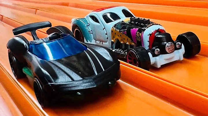SRC Review: 8 New Hot Wheels Character Cars  Unboxing, Review, and Race!