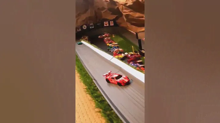 FORD GT VS MCLAREN SENNA