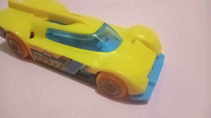 Hot Wheels Gruppo x24 Review.