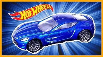 ASTON MARTIN ONE-77 TRACK TEST & REVIEW - Hot Wheels