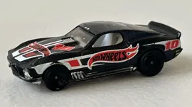 Hot Wheels 2010 Blvd Bruiser Die Cast Car 19704 1:64 Scale Mattel