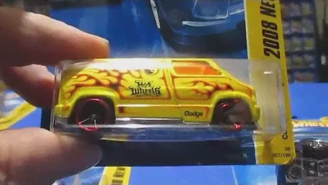 Все новые модели Hot Wheels 2008 года, включая VW Fastback 65-го года выпуска