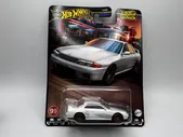 Hot Wheels Nissan Skyline GT-R R32 White Boulevard #99 Premium 2024
