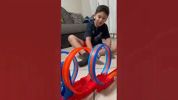 Triple loop track #hotwheels