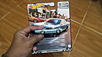 DOBRAK !! Hot Wheels Premium ( '66 PONTIAC GTO )