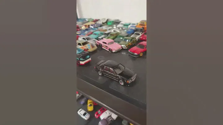 Гонка Mercedes w124 против Автобуса!