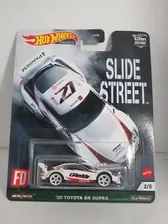 Hot Wheels 1:64 Slide Street- Toyota GR Supra 2020