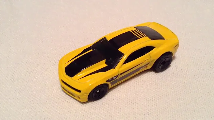 Hot Wheels 2013 COPO Camaro (2017 Walmart Exclusive 50th Year Anniversary - Camaro Fifty)