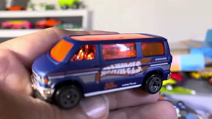 Hotwheels 55 race team ,5 pack review