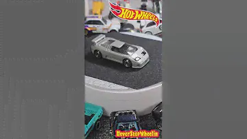 94 Bugatti EB110 SS in Silver 2022 HotWheels Mainline unboxing!