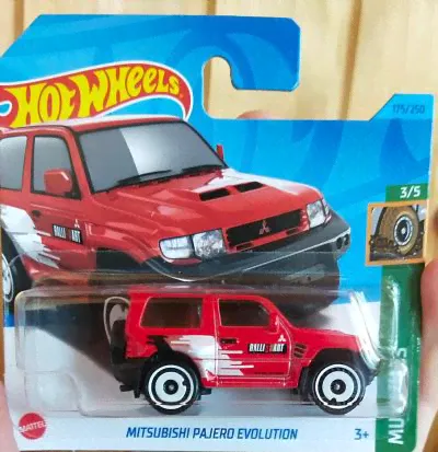 Hot wheels Mitsubishi pajero 2023