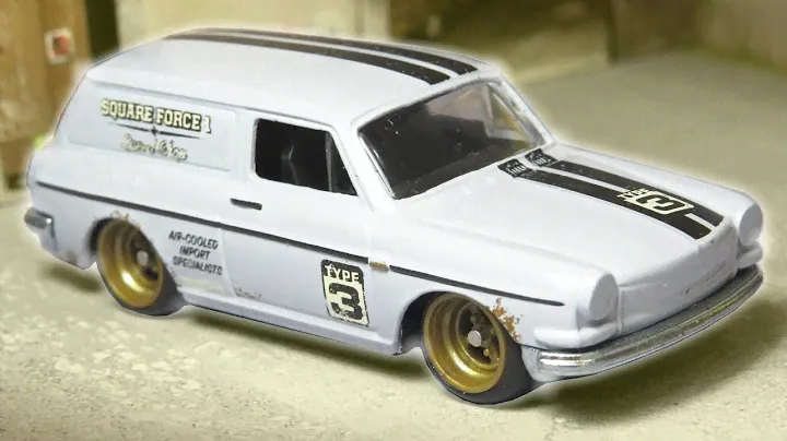 Hot Wheels Custom '69 Volkswagen Squareback - Car Culture: Air-Cooled (2017) 2/5