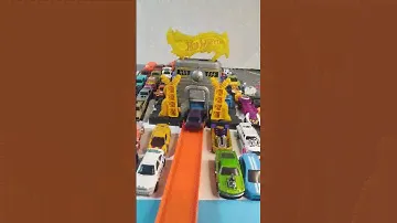Hotwheels Track City #track #car #hotwheels #subscribe