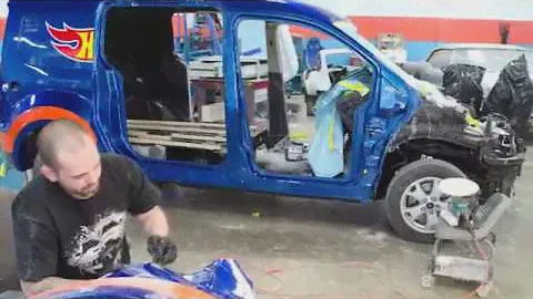 Hot Wheels Ford Transit Connect