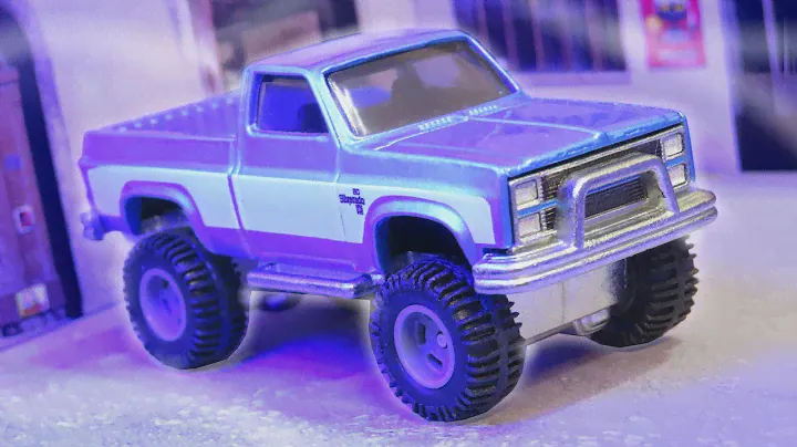 Hot Wheels '83 Chevy Silverado 4x4 - Boulevard (2020) 5