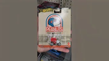 Hot Wheels Premium Snoopy Peanuts Racing Club #Snoopy #Peanuts #PopCulture #Racing