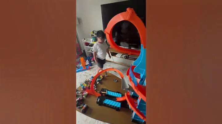 Hot Wheels Sky Crash Tower #kidsvideo #toyreview #toys #toysforkids #xanderkristofftv #hotwheels