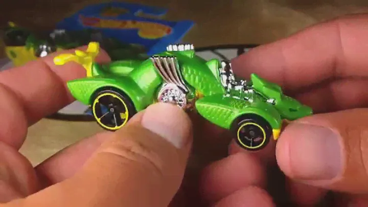 Hot Wheels New For 2014 Knight Draggin 60 Second Review!