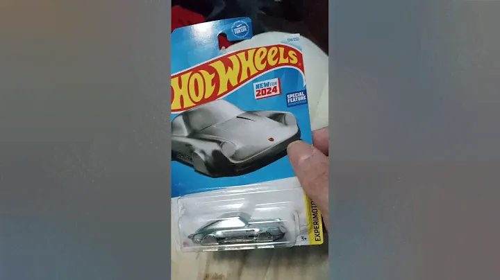 hotwheels Porsche 911carrera key chain car 🚗