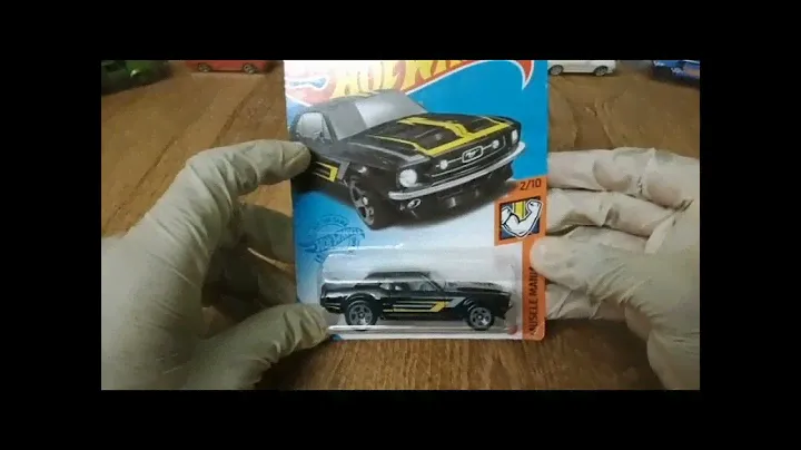 Unboxing Hot wheels 67 Ford Mustang GT