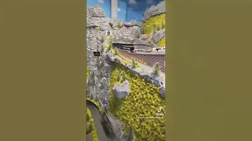 Metal Machines VS Hot Wheels