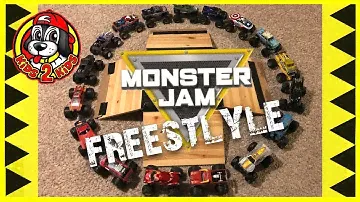 Hot Wheels Monster Jam Toy Trucks Playing and Racing - FREESTYLE SHOW (Big 1:24 trucks)